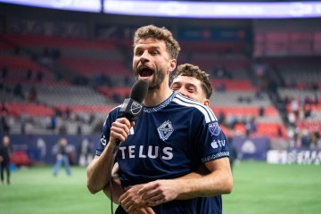 APP下载-穆勒：我很喜欢哈曼，虽有时不认同他的观点但他论证逻辑清晰