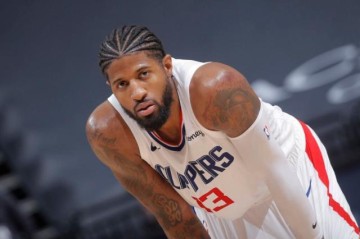 官方网-17中4遭全网球迷狂嘲 超鬼拉胯才是“季后赛乔治”？